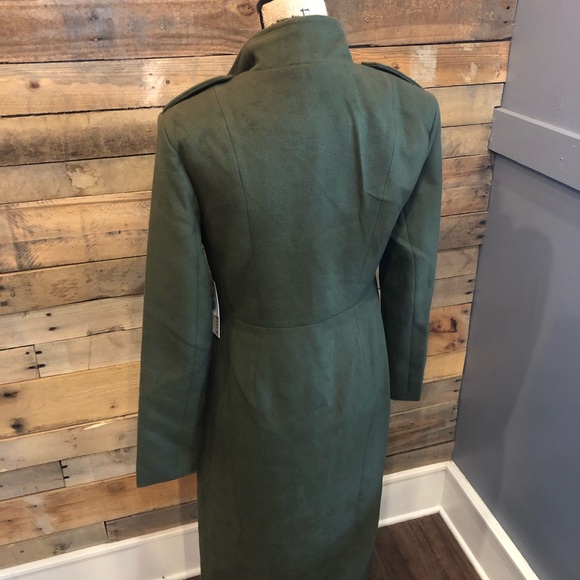 Sold - Picture 3 of 4